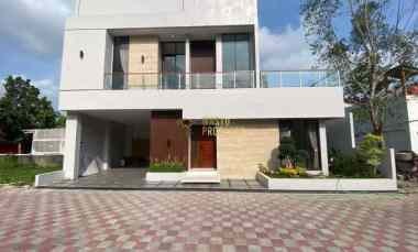 Rumah Fully Furnish 2 Lantai dekat Kantor Pemerintahan Kulon Progo