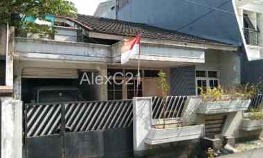 Dijual Rumah Lama di Tomang, Grogol Petamburan, Jakarta Barat