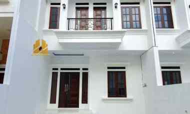 dijual rumah trjap037