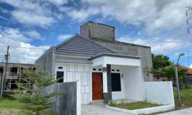 Rumah Siap Huni 300 Jutaan Mangkujalan Aspal Cocok untuk Investasi