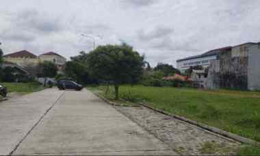 dijual rumah tua di jl s parman jakarta barat