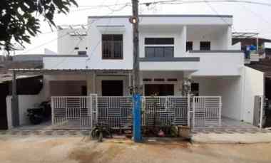 dijual rumah tugu