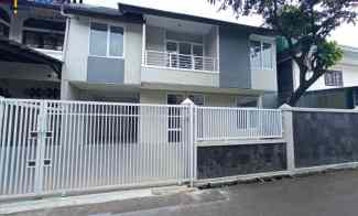 Rumah Baru Turangga Martanegara Kinanti Bandung LT180 LB200 Harga Nego