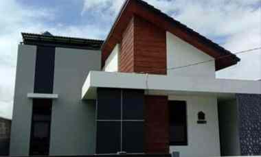 Dijual Rumah Villa 2 Lantai di Lembang Bandung Barat