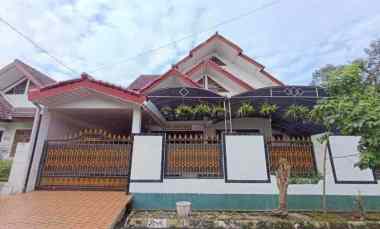 Dijual Rumah Hook Luas Didalam Komplek Villa Bukit Novo Depok