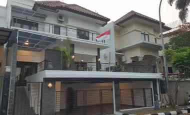 Rumah Mewah 2Lt, Renoved 2024, Semi Furnished, Villa Cinere Mas