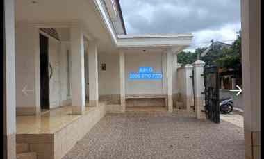 dijual rumah villa di ligar bandung dengan city view