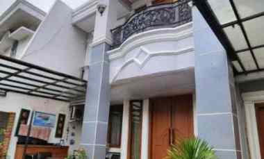 dijual rumah villa permata gading