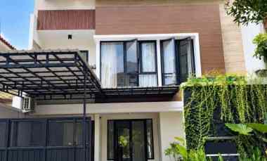 dijual rumah villa valensia