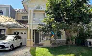 Dijual Rumah di Pakuwon City Virginia Regency Bagus Siap Huni