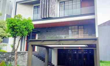 dijual rumah waterfront citraland