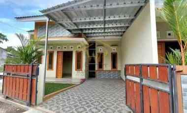 dijual rumah wedomartani