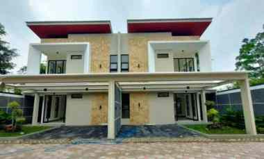 dijual rumah wedomartani