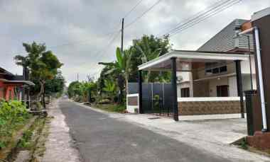 dijual rumah widodomartani