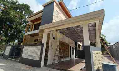 dijual rumah widodomartani