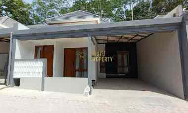 Rumah Modern Siap Huni dekat ke Pasar Jangkang, Ngemplak, Sleman