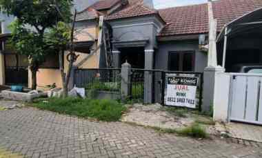 Rumah di Wiguna Rungkut Terawat Surabaya Siap Huni Strategis