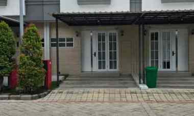 Rumah Wisata Bukit Mas Paddington dekat Royal Residence, Pakuwon DND