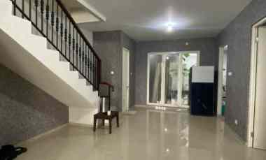 Turun 500JT BU POLL Rumah Mewah Lebar 8 di Surabaya Barat