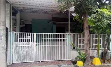 dijual rumah wisma lidah kulon