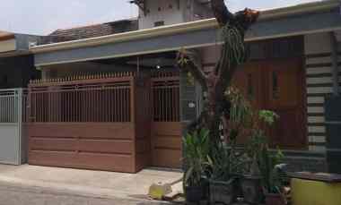 dijual rumah wisma lidah kulon wiyung