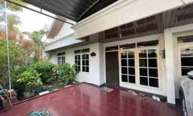 dijual rumah wisma mukti