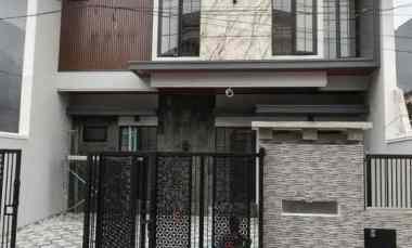 Rumah Gress 2LT Modern Kontemporer Wisma Permai Dgn Lebar 9m