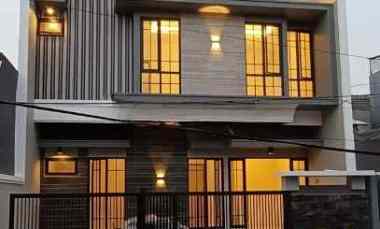 Rumah Wisma Permai Baru Gress Strategis 1 menit ke Galaxy Mall Unair