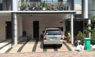 Rumah Dijual di WISTERIA