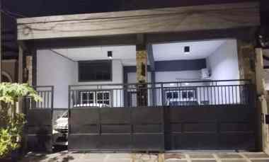 dijual rumah wiyung