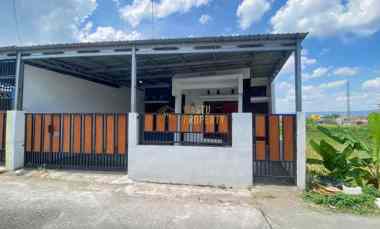 dijual rumah wonokromo