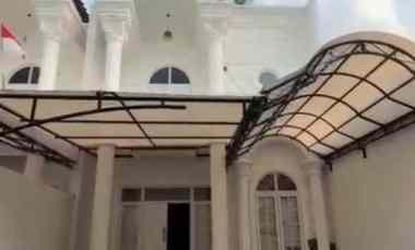 Dijual Rumah Siap Huni di Zeins Adhiasta Premier Jakarta Timur