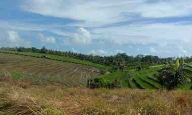 Dijual Tanah dekat Pantai View Laut dan Gunung Tempat Strategis