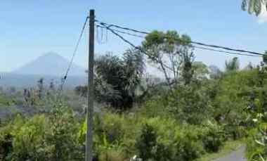 Dijual Lahan Perkebunan dengan View Pegunungan yang Indah