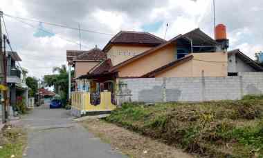 Tanah Jogja Dijual Siap Baliknama, View Merapi Pas Bangun Villa