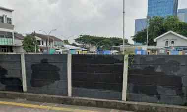 Tanah Dijual di Jalan Lapangan Bola