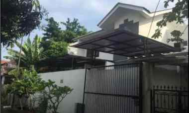 Rumah Tua Hitung Luas Tanah 195 meter Duren Sawit Jakarta Timur