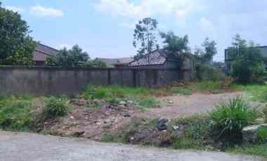 dijual tanah jl gkpn cipacing kec