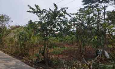 Dijual Tanah Bagus dengan Luas Kurang Lebih 900m2 Pas Buat Hunian