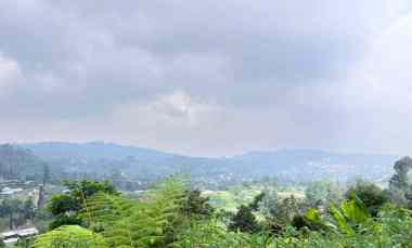 Tanah View tanpa Terhalang Tepi Jalan Utama Kemuning Karanganyar