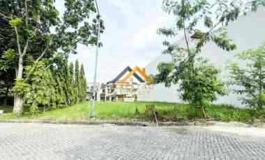 dijual tanah komplek graha metropolitan
