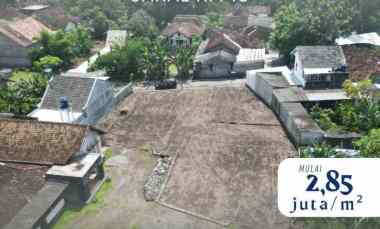 Tanah 2,85 juta di Timur Pasar Gentan Jalan Kaliurang km 10 Shmp