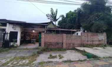 Tanah Bonus Bangunan Tepi Jalan Utama Ramai di Solo Selatan