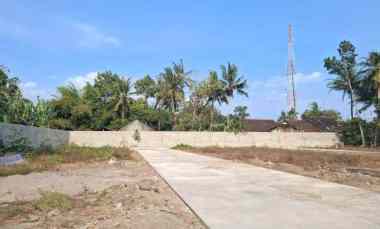 dijual tanah pandean vii sidoluhur