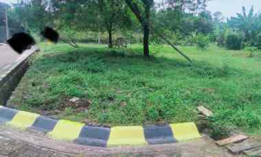 Dijual Sebidang Tanah Strategis di dalam Komplek Perumahan