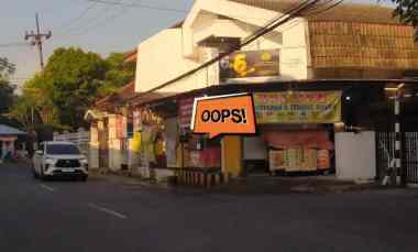 Dijual Murah dan Strategis Rumah Siap Huni dekat Masjid Al Akbar