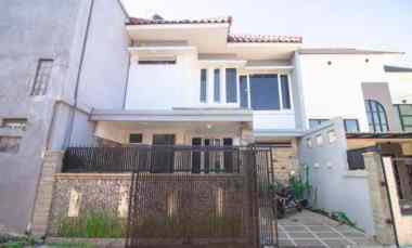 dijual villa aktif lokasi batu malang