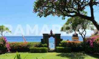 Jual Villa Depan Pantai Amed Karangasem 10 Kamar Cocok untuk Investasi