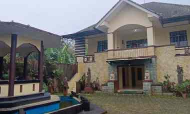 Dijual Villa 11,99 are, jl. Wortel Kebun Raya Candikuning Bedugul Tbn