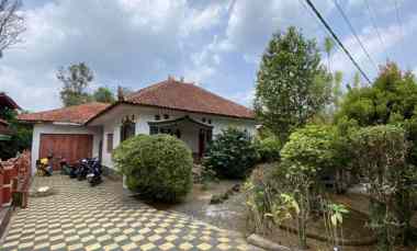 dijual villa bojong